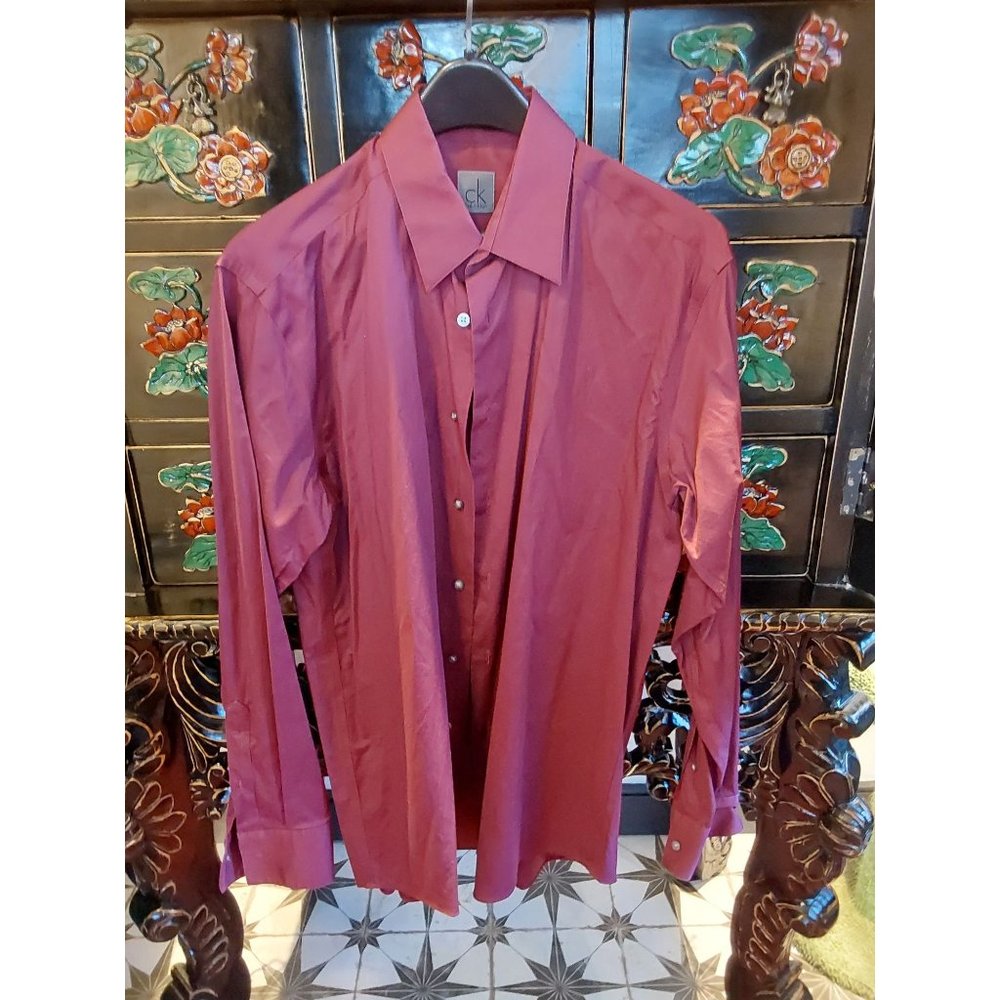 Calvin Klein Men's Burgundy Dress Shirt Size M. 15 1/2 ,34/35, 90s Retro